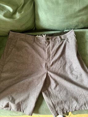 Hurley Men's Hybrid Shorts Size 38 Grey/Black Striped NWT